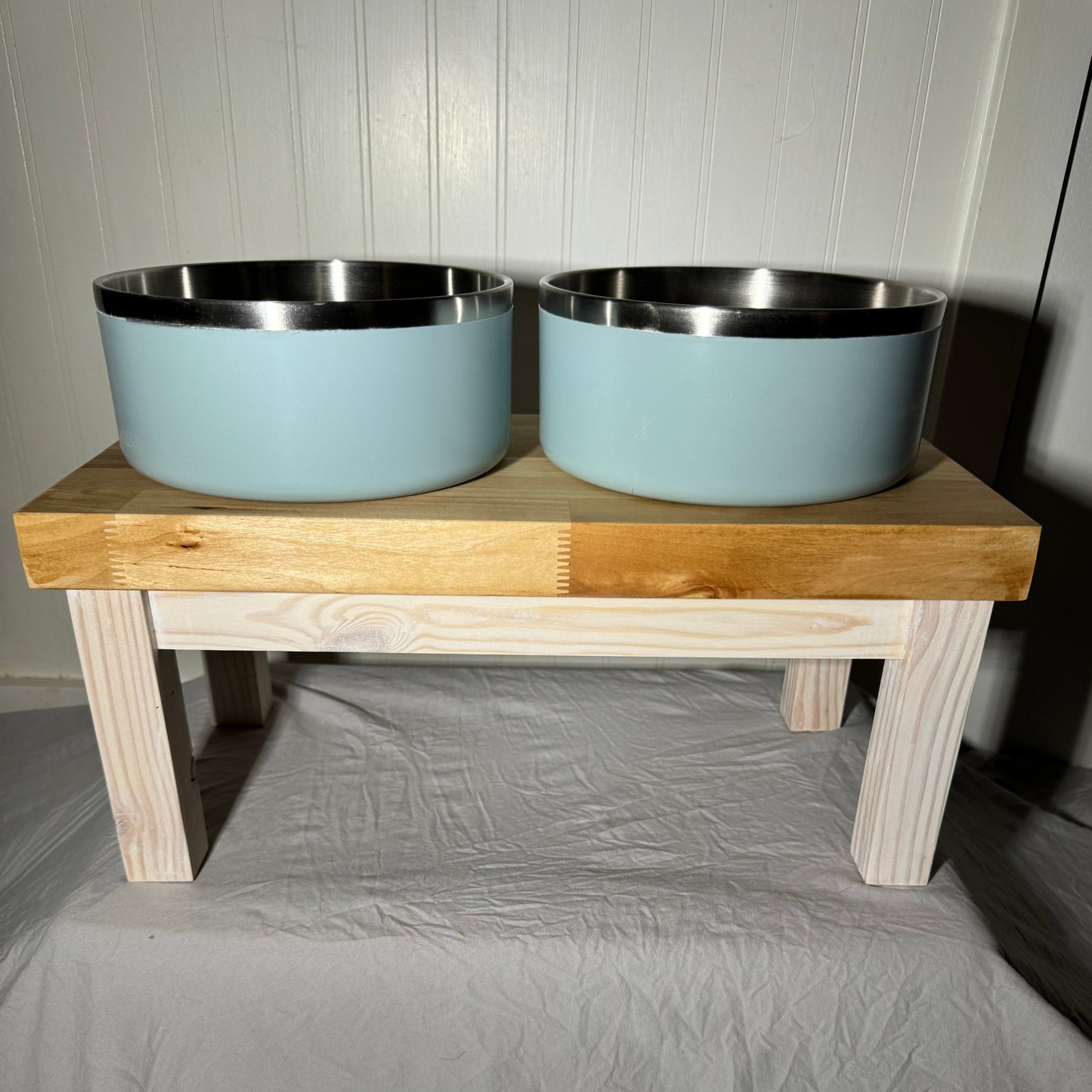 Butcher Board Raised Pet Bowl Platform - Blue Heron Company